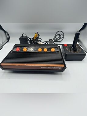 Atari Flashback 2 Game Console with Cords and Controller. Pre-owned.